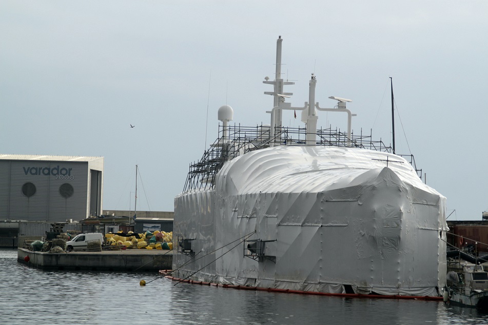 Varador 2000 gestiona con éxito la pintura y el refit del MY Maridome, una operación técnica de alta complejidad -…